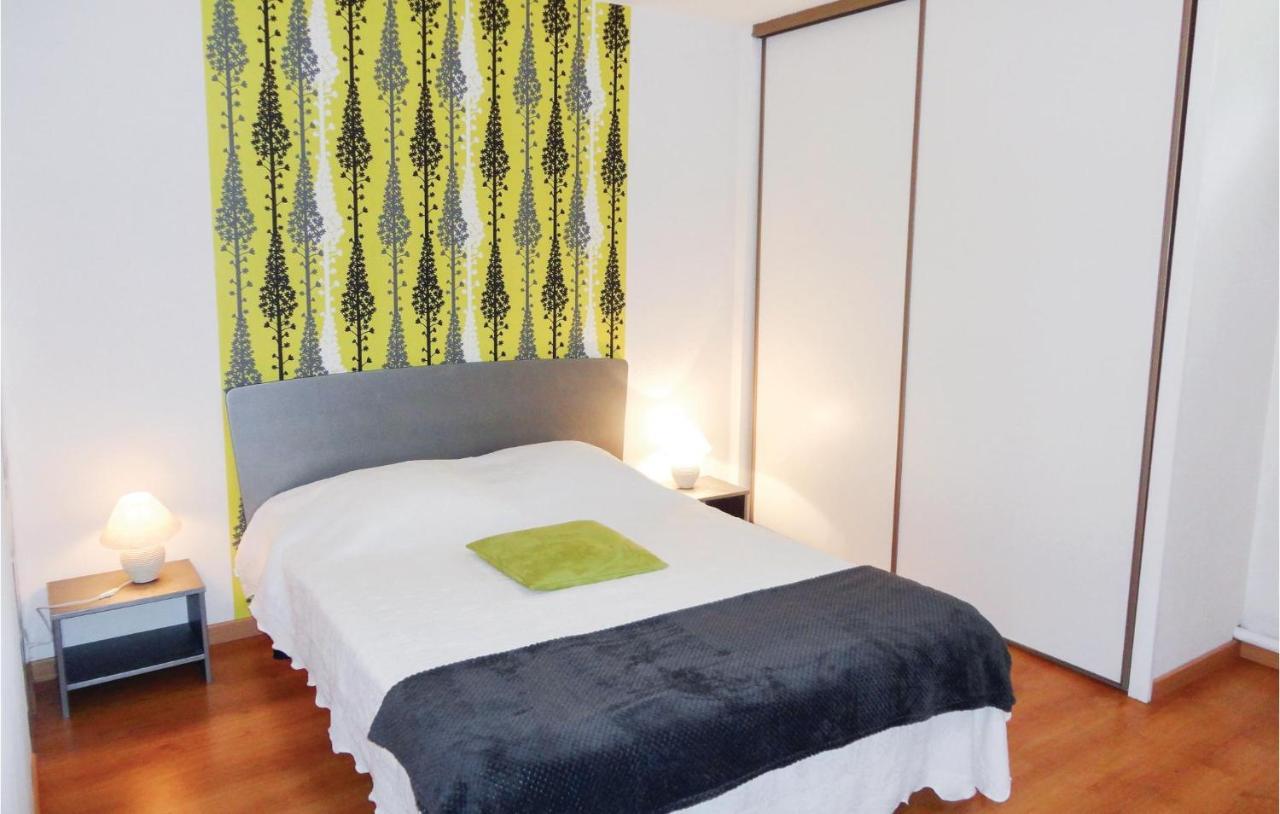 Stunning Apartment In Pignan With Kitchen Eksteriør bilde